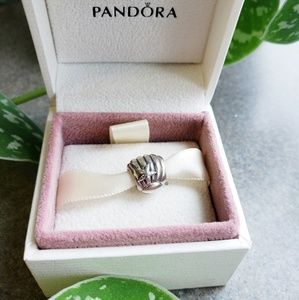 Pandora Seashell Bead